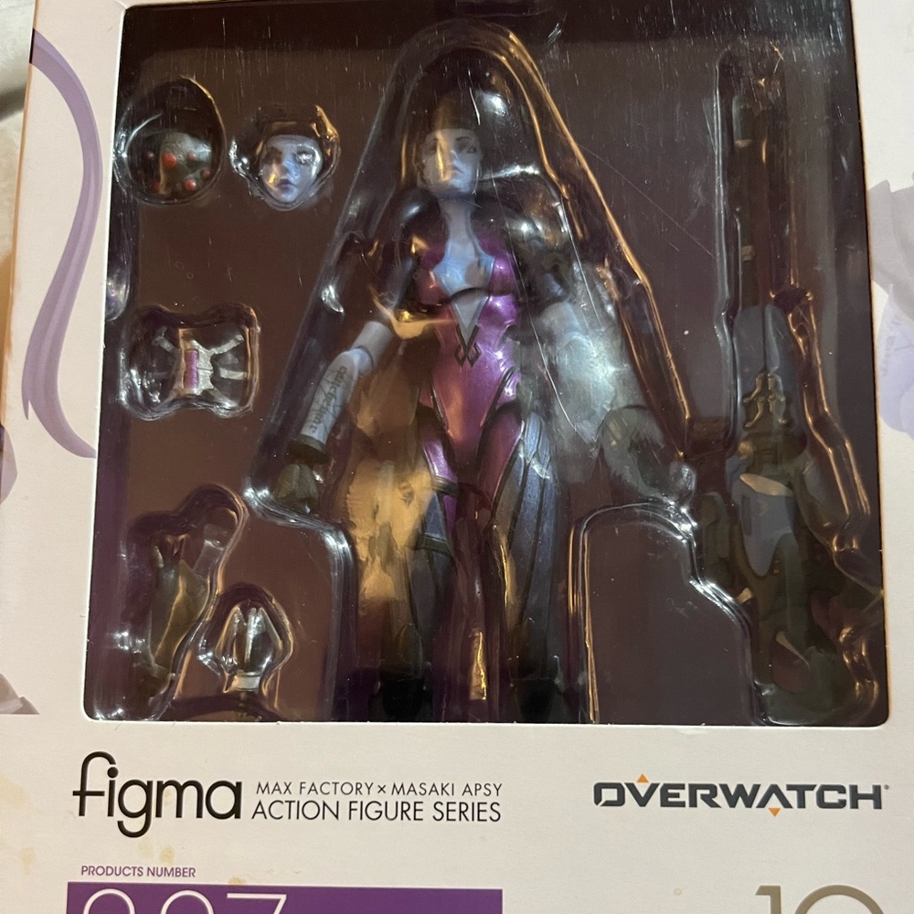 Overwatch Widowmaker figure